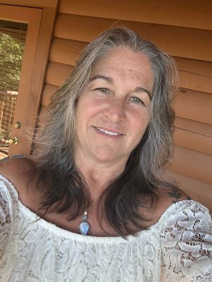 2025-09-lori-kemmerer
